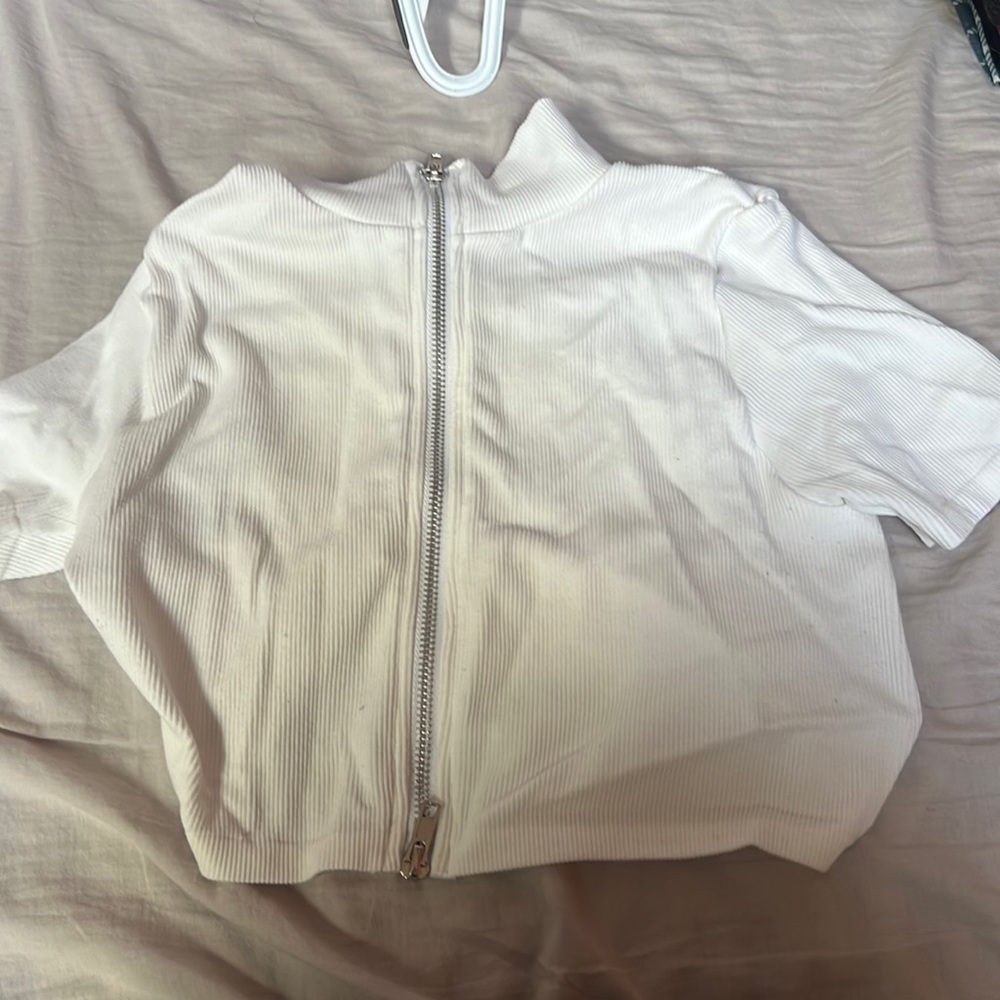 White Zip Up Crop Top size L